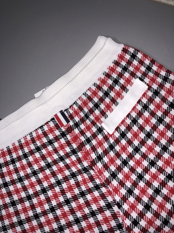 ブランドハーフパンツ全体デザイン